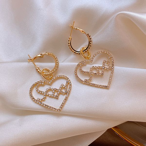 stud shiny side fashion brand jewelry crystal letter earrings for women gift pierced heart, Golden;silver
stud shiny side fashion brand jewelry crystal letter earrings for women gift pierced heart, Golden;silver