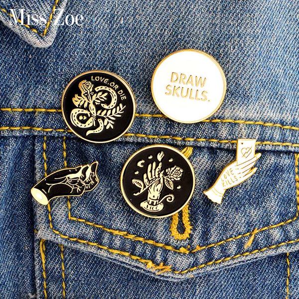 pins, brooches 5pcs/set draw skulls love or die burn brite punk kills dark brooch denim jacket pin shirt badge fashion gift for friend, Gray
pins, brooches 5pcs/set draw skulls love or die burn brite punk kills dark brooch denim jacket pin shirt badge fashion gift for friend, Gray