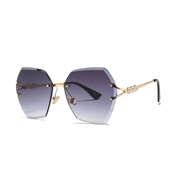 royal 2020 luxury metal sunglasses pearl irregular brand girl glasses eyewear female women frame sun ss7261 rimless uv400 trimmed trrdr, White;black
royal 2020 luxury metal sunglasses pearl irregular brand girl glasses eyewear female women frame sun ss7261 rimless uv400 trimmed trrdr, White;black