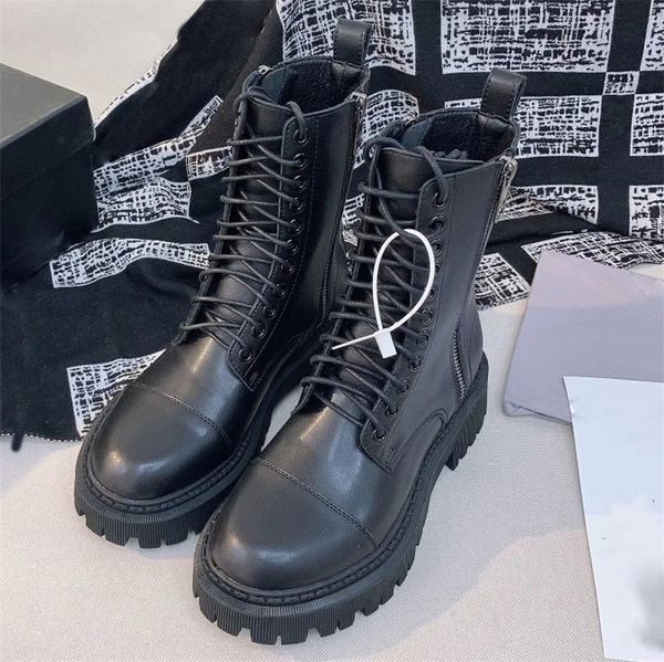 new women booties , motorcycle short boots, fashionable and comfortable thick-soled winter boots, black leather martin boots
new women booties , motorcycle short boots, fashionable and comfortable thick-soled winter boots, black leather martin boots