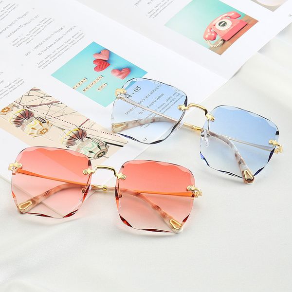 sunglasses veshion rimless women men square sun glasses for female male vintage retro eyewear metal legs anti-reflective, White;black
sunglasses veshion rimless women men square sun glasses for female male vintage retro eyewear metal legs anti-reflective, White;black
