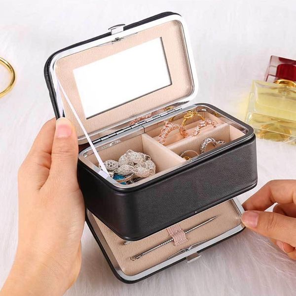 кожа pu jewelry box маникюрные инструменты organizer 2 слоя с зеркалом серьги кольца ожерелья дисплея хранения case путешествия, Pink;blue
кожа pu jewelry box маникюрные инструменты organizer 2 слоя с зеркалом серьги кольца ожерелья дисплея хранения case путешествия, Pink;blue