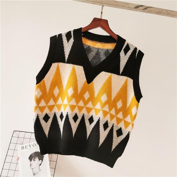 fashion hit color v-neck knitted sweater vest women loose striped sleeveless simple commuter sweater vest female spring autumn, White;black
fashion hit color v-neck knitted sweater vest women loose striped sleeveless simple commuter sweater vest female spring autumn, White;black