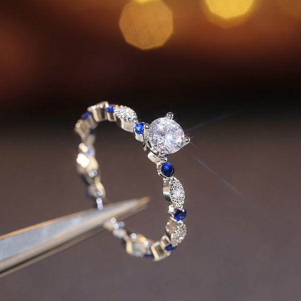 huitan romantic engagement women rings exquisite leaf blue round stone link zircon simple design wedding jewelry gift, Slivery;golden
huitan romantic engagement women rings exquisite leaf blue round stone link zircon simple design wedding jewelry gift, Slivery;golden