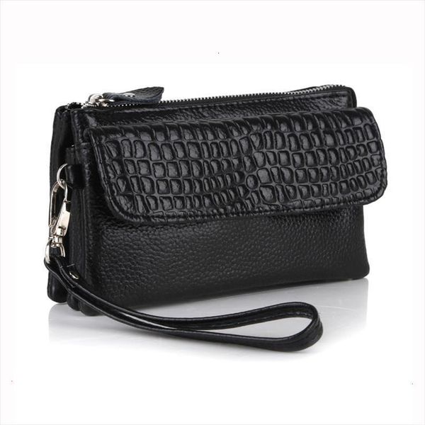 new quality womens clutch shoulder messenger multifunction bag genuine leather coin purse make up evening bag
new quality womens clutch shoulder messenger multifunction bag genuine leather coin purse make up evening bag