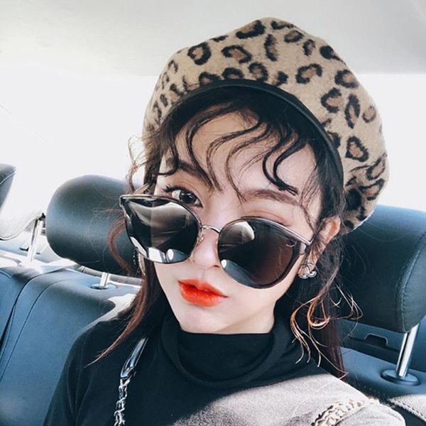 leopard beret female autumn and winter art simple retro painter hat casual tide hat, Blue;gray
leopard beret female autumn and winter art simple retro painter hat casual tide hat, Blue;gray