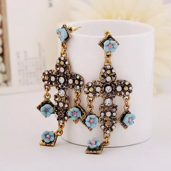 stud pastoral style retro exaggerated flower large earrings western cross accessories selling ear women's, Golden;silver
stud pastoral style retro exaggerated flower large earrings western cross accessories selling ear women's, Golden;silver