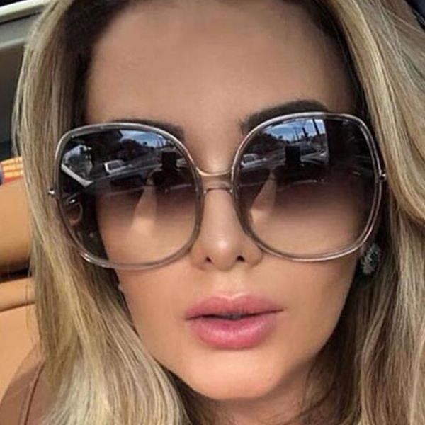 qpeclou 2020 new fashion big frame round sunglasses women brand designer color sun glasses female oversized plastic shades, White;black 
qpeclou 2020 new fashion big frame round sunglasses women brand designer color sun glasses female oversized plastic shades, White;black