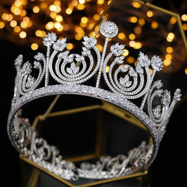 роскошный ретро королева циркон короны короли невесты для женского головного убора невесты выпускного вечера головных убора и коронные издел, Golden;silver
роскошный ретро королева циркон короны короли невесты для женского головного убора невесты выпускного вечера головных убора и коронные издел, Golden;silver