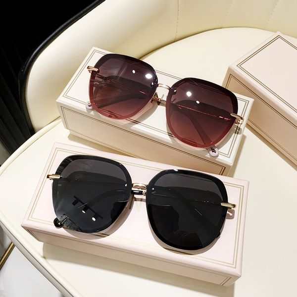 sunglasses ms women 2021 luxury decoration classic eyewear female original brand designer sun glasses fashion uv400, White;black
sunglasses ms women 2021 luxury decoration classic eyewear female original brand designer sun glasses fashion uv400, White;black