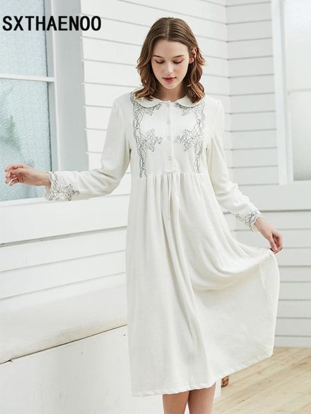 ladies sleep wear night dress women nightgown nightie velvet nightdress autumn night gown sleepwear ins vintage sleeping clothes, Black;red
ladies sleep wear night dress women nightgown nightie velvet nightdress autumn night gown sleepwear ins vintage sleeping clothes, Black;red