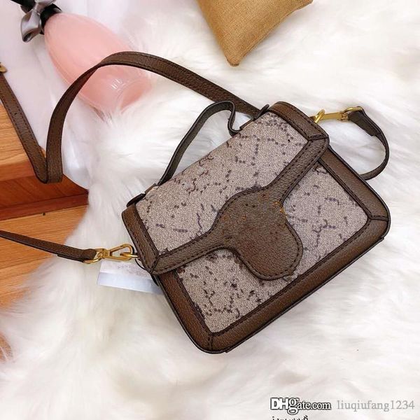 printed bag restoring ancient ways the new portable oblique across small bread one genuine leather handbag shoulder luxury women handbags
printed bag restoring ancient ways the new portable oblique across small bread one genuine leather handbag shoulder luxury women handbags