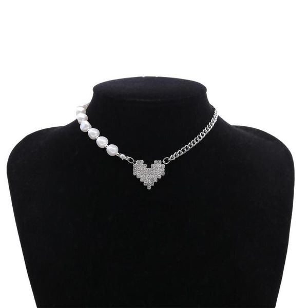 chokers rhinestone heart pearl pendant necklace for women exquisite silver color chain fashion jewelry gift, Golden;silver
chokers rhinestone heart pearl pendant necklace for women exquisite silver color chain fashion jewelry gift, Golden;silver