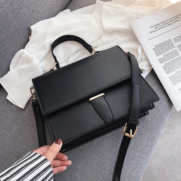 new women's fashion bag women's hand bag romantic messenger
new women's fashion bag women's hand bag romantic messenger