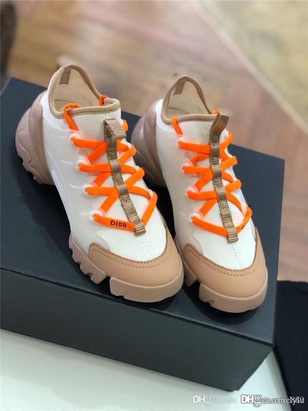 2020 basket d-connect en neoprene sneakers ruban en gros grain cousu sur le dessus fourni crime female designer luxury ms platform shoes, Red;white
2020 basket d-connect en neoprene sneakers ruban en gros grain cousu sur le dessus fourni crime female designer luxury ms platform shoes, Red;white