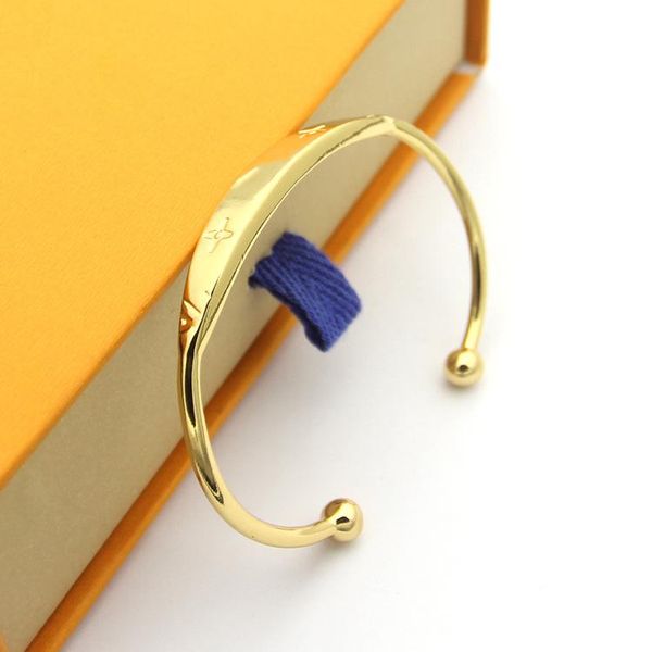 Pouplar vintage pouplar gold bracelet for women with elegant cuff and seashell pouplar vintage couture bracelet
Pouplar vintage pouplar gold bracelet for women with elegant cuff and seashell pouplar vintage couture bracelet