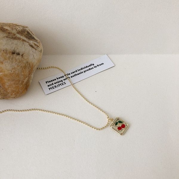 kpop sweet cherry shaped pendant aesthetic necklace handmade golden alloy clavicle chain fashion dating necklace friends jewelry, Silver
kpop sweet cherry shaped pendant aesthetic necklace handmade golden alloy clavicle chain fashion dating necklace friends jewelry, Silver