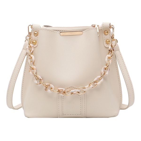 female shoulder bag large capacity fashion women messenger bag literary youth wild simple pu leather bucket 
female shoulder bag large capacity fashion women messenger bag literary youth wild simple pu leather bucket