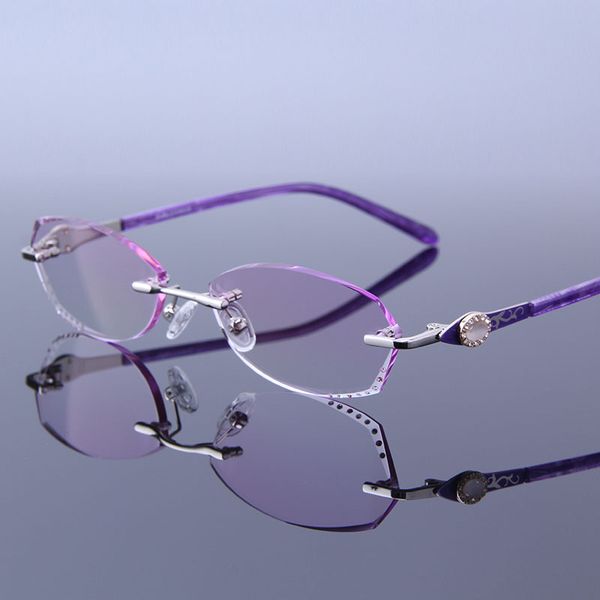 новый ultralight rimless reading glasses градиент фиолетовый объектив компьютер очки для presbyopia gafas де mujer +0,5 до +4,0, White;black
новый ultralight rimless reading glasses градиент фиолетовый объектив компьютер очки для presbyopia gafas де mujer +0,5 до +4,0, White;black