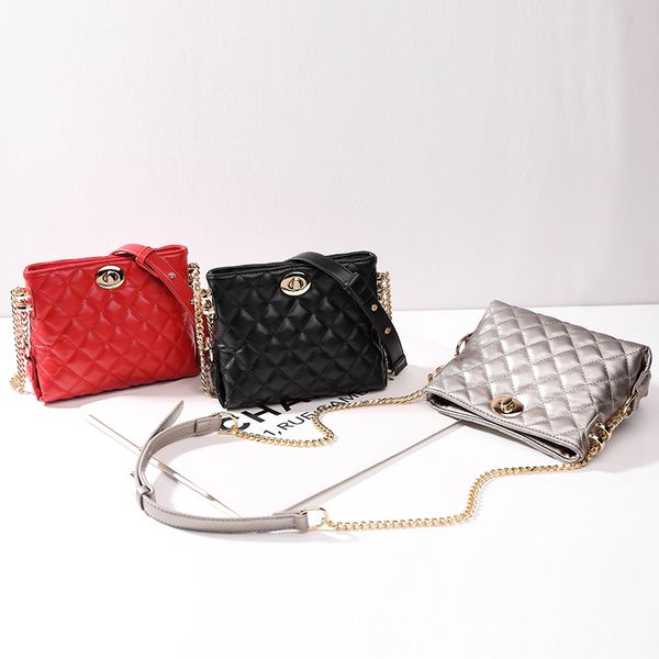 luxurys конструкторы сумки high-end женская сумка new 2020 все матча сумка limited western style ромб chain bag
luxurys конструкторы сумки high-end женская сумка new 2020 все матча сумка limited western style ромб chain bag