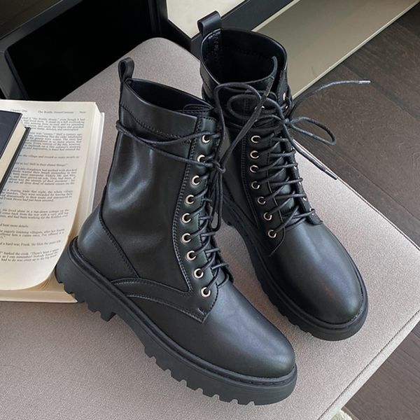 2020 winter trending women round toe ankle boots tie up soft leather black boots medium heels short ladies shoes
2020 winter trending women round toe ankle boots tie up soft leather black boots medium heels short ladies shoes