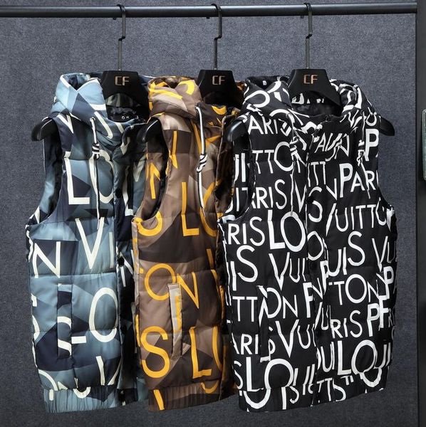 2020 new designer winter coat the same style of european cotton waistcoat bread wear loose cotton jacket outside the collar waistcoat men, Black;white 
2020 new designer winter coat the same style of european cotton waistcoat bread wear loose cotton jacket outside the collar waistcoat men, Black;white