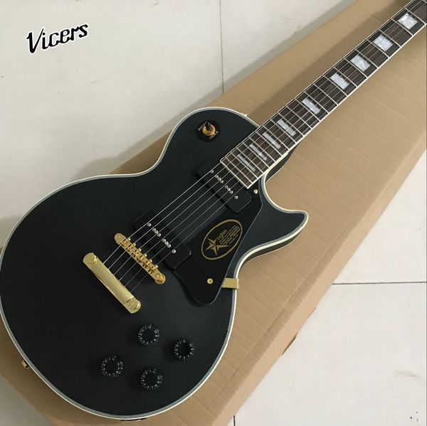 заказ shop.custom 60 черного цвета стандарта пользовательских электрического guitar.6 укусы gitaar.rosewood гриф guitarra.one кусок шеи и те
заказ shop.custom 60 черного цвета стандарта пользовательских электрического guitar.6 укусы gitaar.rosewood гриф guitarra.one кусок шеи и те