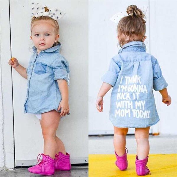 новый малышей baby girl осень одежда джинсовая топы с длинным рукавом карманы длинные утепленные пальто куртки способа малышей outwear steet, Blue;gray
новый малышей baby girl осень одежда джинсовая топы с длинным рукавом карманы длинные утепленные пальто куртки способа малышей outwear steet, Blue;gray