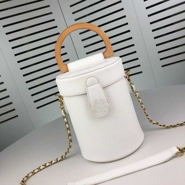 shoulder messenger handbags for women ins cow leather chain crossbody bags with the bucket evening party bag
shoulder messenger handbags for women ins cow leather chain crossbody bags with the bucket evening party bag