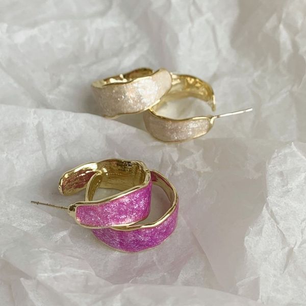 aomu simple sparkling purple c-shaped ear hoop earrings fashion vintage enamel open round earrings for women girl sweet jewelry, Golden;silver
aomu simple sparkling purple c-shaped ear hoop earrings fashion vintage enamel open round earrings for women girl sweet jewelry, Golden;silver