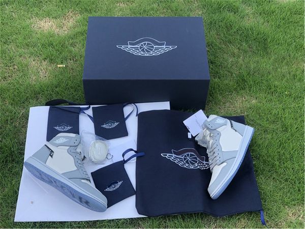 2020 air authentic 1 high og di0r basketball shoes men women 1s wolf grey sail pn dust white with original box cn8607-002
2020 air authentic 1 high og di0r basketball shoes men women 1s wolf grey sail pn dust white with original box cn8607-002