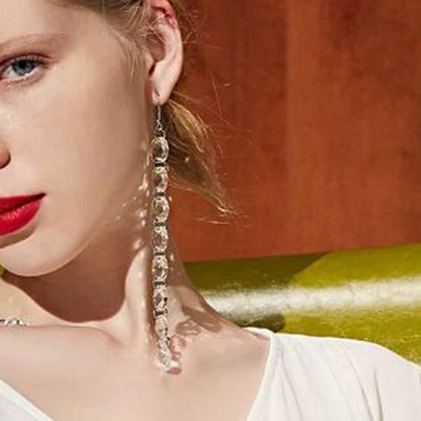 dangle & chandelier luxury gold color clear rhinestone long hanging earring women brincos geometry fashion wedding statement crystal jewelry, Silver
dangle & chandelier luxury gold color clear rhinestone long hanging earring women brincos geometry fashion wedding statement crystal jewelry, Silver