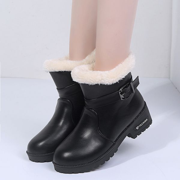 women winter boots simple solid black snow ankle boots fashion slip-on winter warm short plush soft fur plus size 35-44
women winter boots simple solid black snow ankle boots fashion slip-on winter warm short plush soft fur plus size 35-44