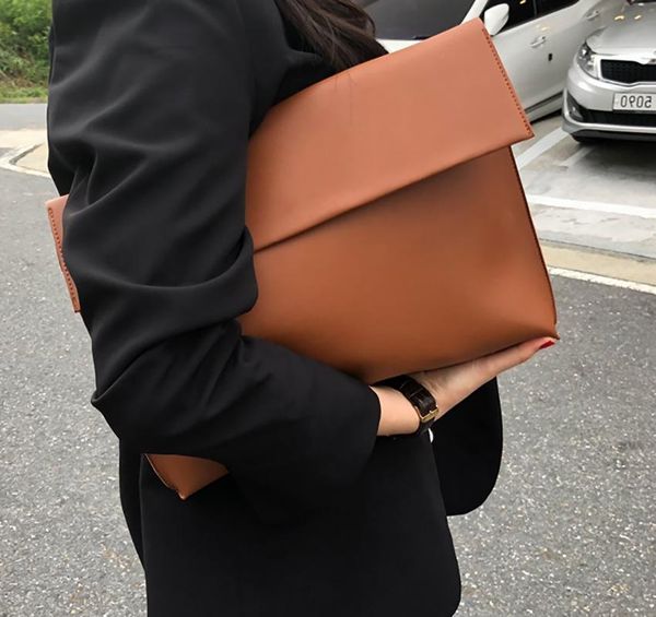 2020 brand new korean style solid pattern clutch bags for women large capacity minimalist handbag envlope bag
2020 brand new korean style solid pattern clutch bags for women large capacity minimalist handbag envlope bag