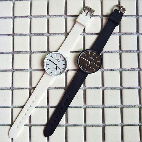 wristwatches cute student girl watch candy color analog round dial silicone band simple quartz ladies wrist watches relogio feminino, Slivery;brown
wristwatches cute student girl watch candy color analog round dial silicone band simple quartz ladies wrist watches relogio feminino, Slivery;brown