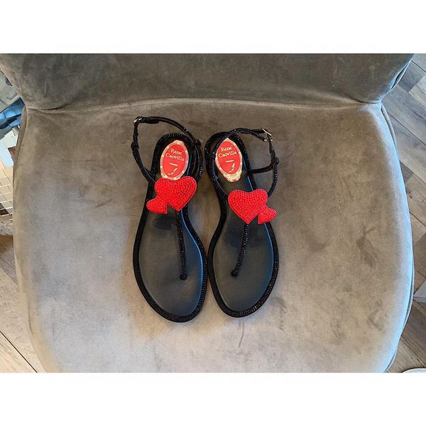 designer womens sandals luxury black red love decoration metal buckle flat slippers with box size 34-41
designer womens sandals luxury black red love decoration metal buckle flat slippers with box size 34-41