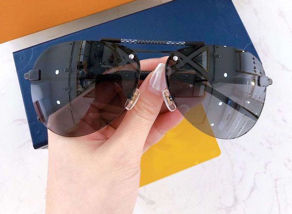 1107 pilot sunglasses black rimless frame grey shaded with leather sun mask des lunettes de soleil fashion sunglasses new with box6731779, White;black
1107 pilot sunglasses black rimless frame grey shaded with leather sun mask des lunettes de soleil fashion sunglasses new with box6731779, White;black