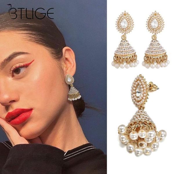 fashion personality imitation peacock lantern pendant earrings for women korean earrings jewelry, Silver
fashion personality imitation peacock lantern pendant earrings for women korean earrings jewelry, Silver