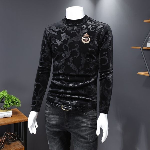 men's autumn and winter new plus velvet long-sleeved t-shirt turtleneck animal flower letter embroidery korean version warm bottoming, White;black
men's autumn and winter new plus velvet long-sleeved t-shirt turtleneck animal flower letter embroidery korean version warm bottoming, White;black