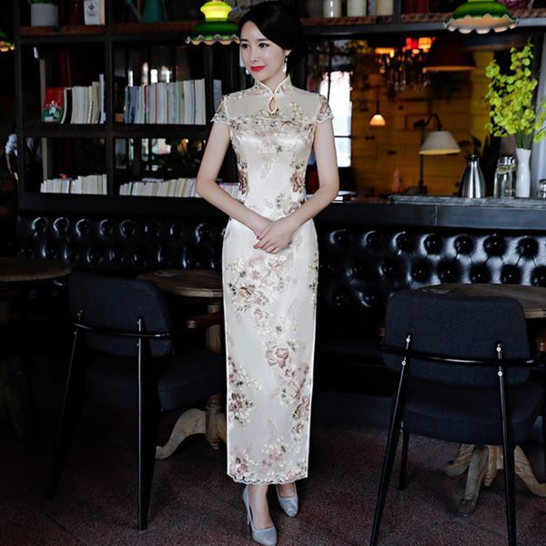 подиум cheongsam шнурок формальные 2020 нового длинный шнурок китайского стиля улучшенного платья высокого класс производительность банкет п, Black;gray
подиум cheongsam шнурок формальные 2020 нового длинный шнурок китайского стиля улучшенного платья высокого класс производительность банкет п, Black;gray