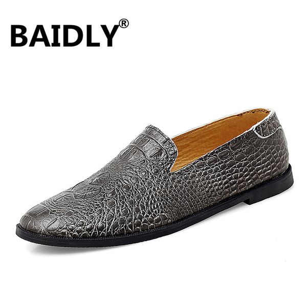 new men's shoes genuine leather casual shoes waterproof work cow leather loafers zapatillas hombre, Black
new men's shoes genuine leather casual shoes waterproof work cow leather loafers zapatillas hombre, Black