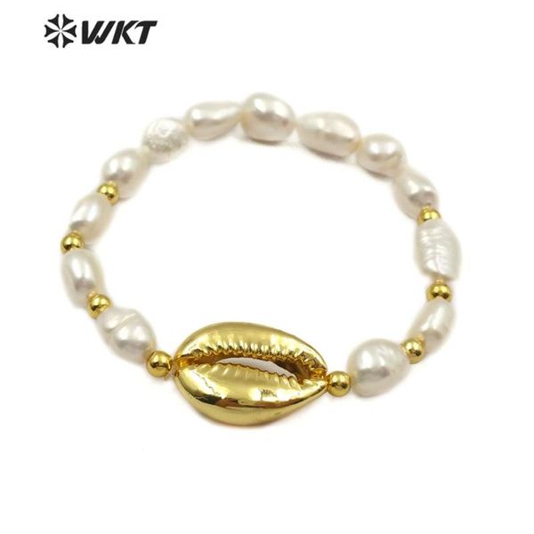 wt-b458 cowrie&pearl handmade bracelet gold dipped or gold trim cowrie pendant with pearl charm women fashion bracelet jewelry, Golden;silver
wt-b458 cowrie&pearl handmade bracelet gold dipped or gold trim cowrie pendant with pearl charm women fashion bracelet jewelry, Golden;silver