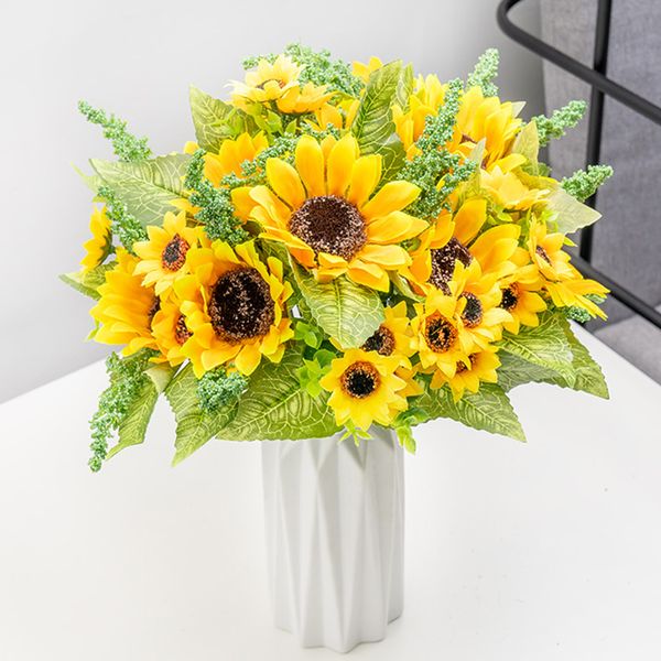 beautiful sunflower artificial flowers bouquet summer wedding home decoration fake flower balcony living room decor
beautiful sunflower artificial flowers bouquet summer wedding home decoration fake flower balcony living room decor
