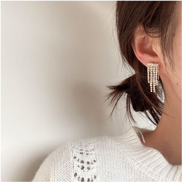 korea new gold color long tassel earrings for women ear ring bridal stud earring wedding prevent allergy pin vintage jewelry, Golden;silver
korea new gold color long tassel earrings for women ear ring bridal stud earring wedding prevent allergy pin vintage jewelry, Golden;silver