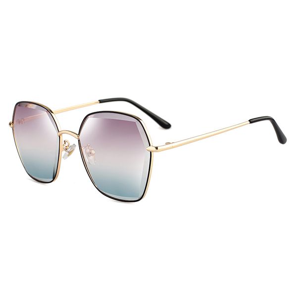 2020 new polygonal retro crystal cut-edge stylish fashion retro sunglasses resin material lenses 6328 uv400 protection eyewear, White;black
2020 new polygonal retro crystal cut-edge stylish fashion retro sunglasses resin material lenses 6328 uv400 protection eyewear, White;black