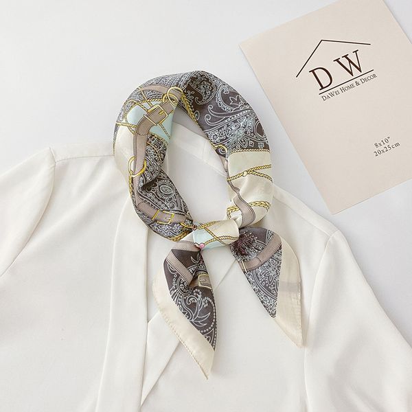 ins silk scarf small square scarf 2020 spring and summer new sweet small silk decoration professional female f, Blue;gray
ins silk scarf small square scarf 2020 spring and summer new sweet small silk decoration professional female f, Blue;gray