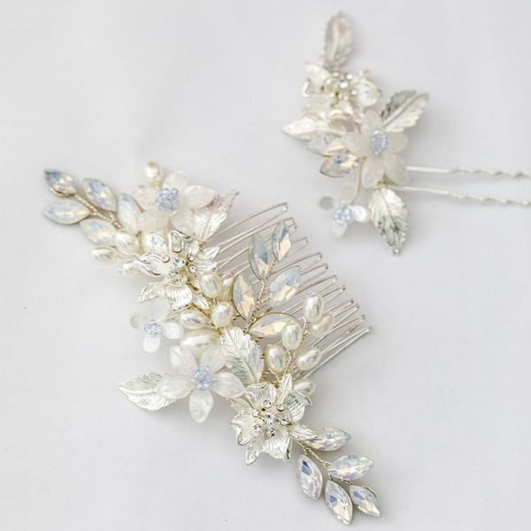 delicate hairpiece bridal hair comb pin silver color hair jewelry wedding accessories for prom party, Golden;silver
delicate hairpiece bridal hair comb pin silver color hair jewelry wedding accessories for prom party, Golden;silver