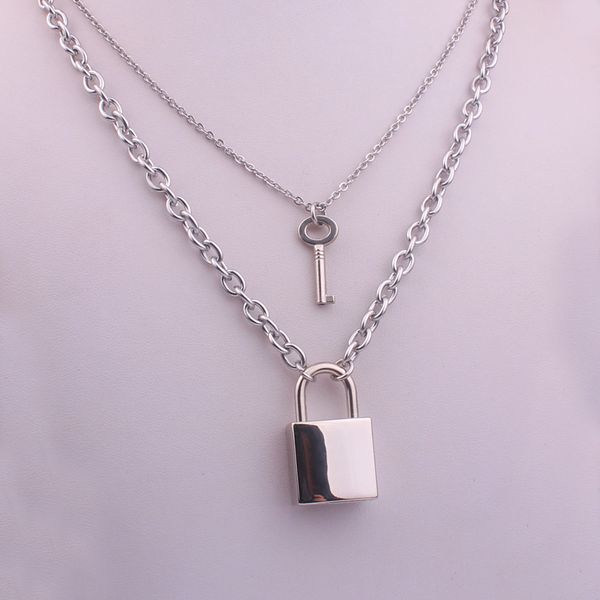 2020 european and american new punk stainless steel double key chain pendant necklace hip hop boutique set, Silver
2020 european and american new punk stainless steel double key chain pendant necklace hip hop boutique set, Silver