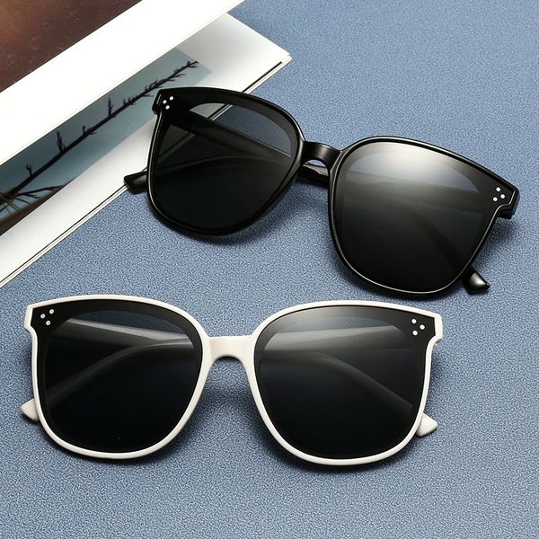 sunglasses and medium long face small frame glasses women's uv protection elegant pa, White;black
sunglasses and medium long face small frame glasses women's uv protection elegant pa, White;black
