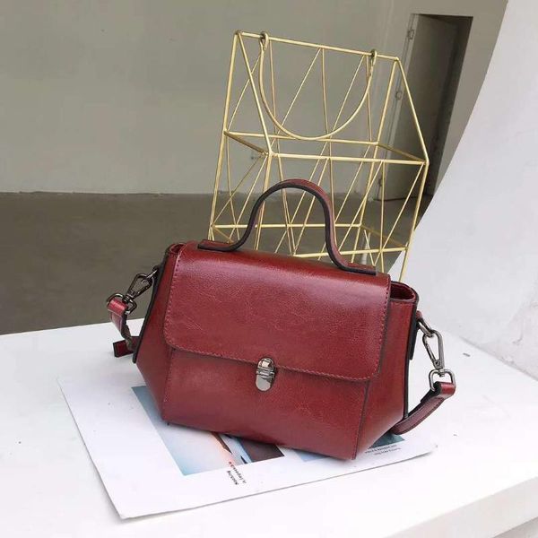2020 new women's bag fashion handbag messenger bag shoulder wallet casual small purses hand bags
2020 new women's bag fashion handbag messenger bag shoulder wallet casual small purses hand bags